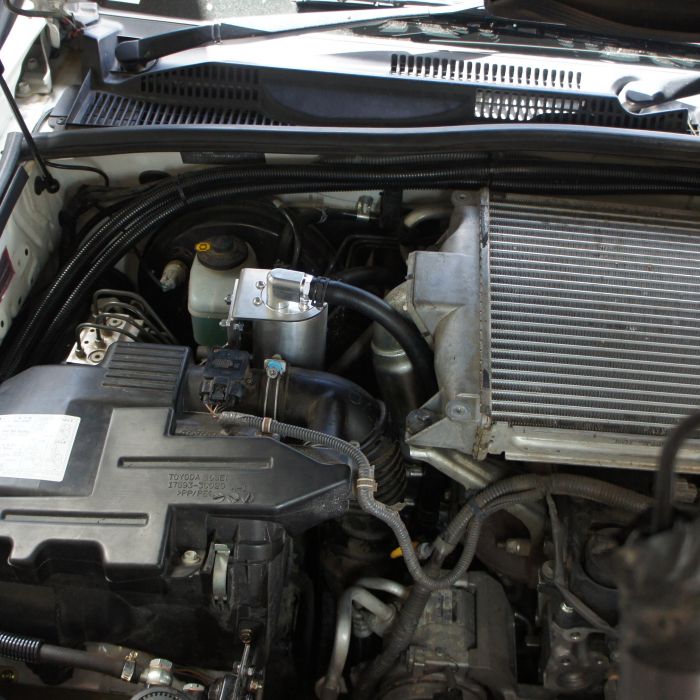 TOYOTA PRADO 120 SERIES 3LT HPD CATCH CAN - Image 2